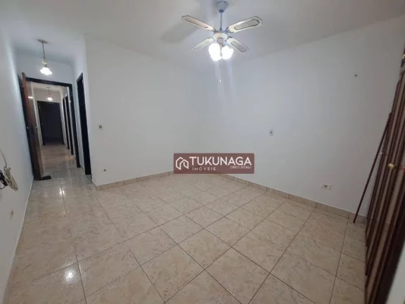 Imagem Sobrado com 3 dormitórios para alugar, 165 m² por R$ 5.385,00/mês - Vila Galvão - Guarulhos/SP