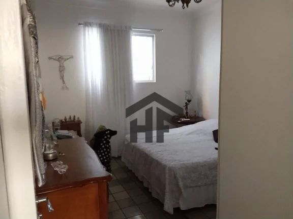 Imagem Casa de 330m² à venda, com 4 Quartos e 6 Salas, localizada no Poço, Recife - Pernambuco.