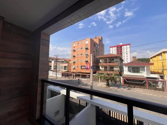 Imagem Sobreposta alta duplex com piscina, 3 suites e 2 vagas. Alto padrão no Boqueirão em Santos.