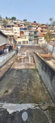 Imagem Sobrado com 300m², Escritura, Ótimo salão comercial(7 X 11mts), 2 Casas (4 Cômodos cada), Excelente Localização no Jardim Zaíra, Mauá-SP