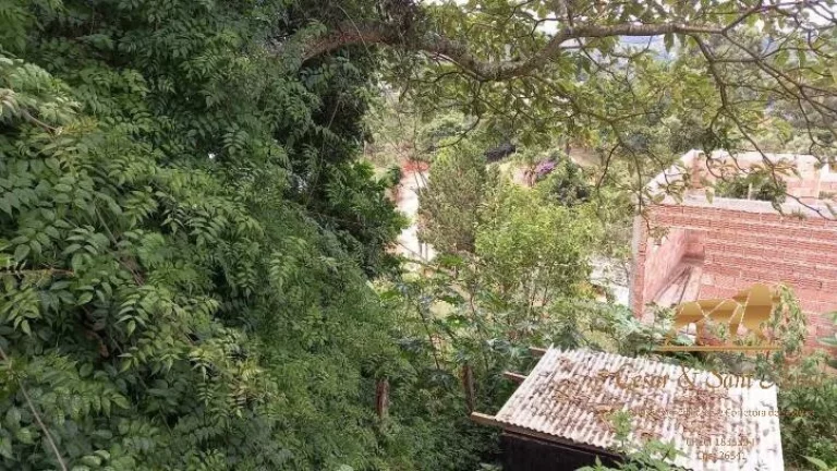 Imagem Terreno à venda, 668 m² - V Cristina - Campos do Jordão/São Paulo