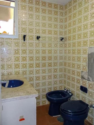 Imagem PITANGUEIRAS - 90 M² ÚTEIS - GARAGEM NO PRÉDIO - VARANDA COM VISTA AO MAR - LAZER - EXCELENTE LOCALIZAÇÃO.