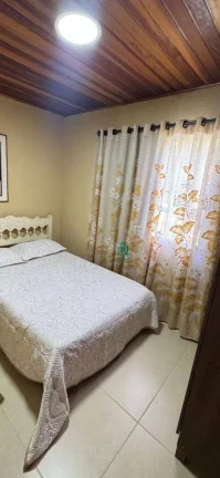 Imagem Casa com 4 dormitórios à venda, 215 m² por R$ 990.000,00 - Caputera - Arujá/SP