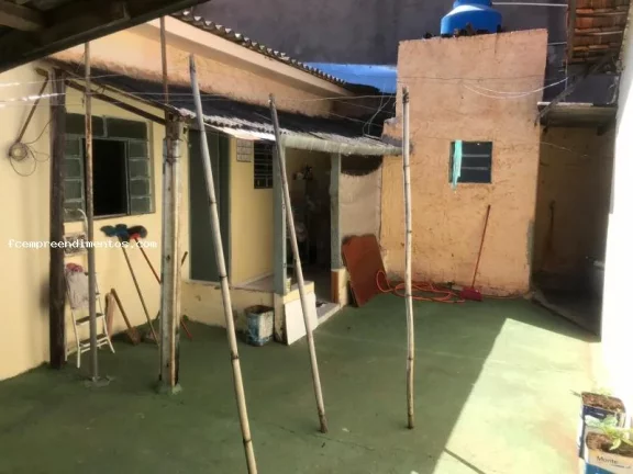 Imagem Casa para Venda em Limeira, Jardim Nova Suíça, 4 dormitórios, 2 banheiros, 4 vagas