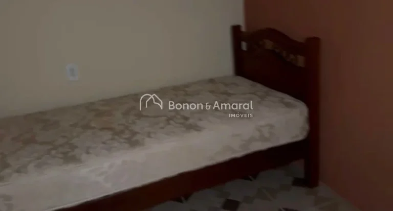 Imagem Sítio à venda em Amparo/SP - 32.000 m² com lago, piscinas e 3 casas

Sítio com 32.000 m² em exc...