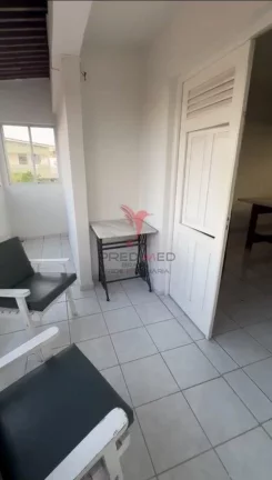 Imagem Vende-se casa com 4 Quartos,2 Suites, 2 Varandas , bela vista no centro da cidade