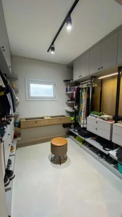 Imagem Casa com 4 suítes e 4 vagas de garagem - Campeche, Florianópolis/SC