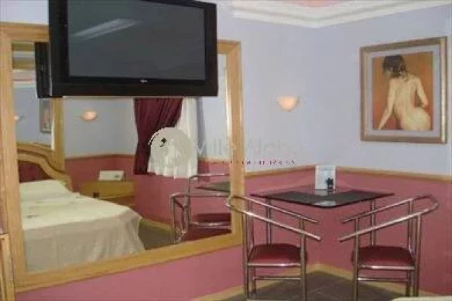 Imagem MOTEL MARAVILHOSO 32 SUITES, COMPLETA INFRA -ESTRUTURA, FUNDO DE COMERCIO + IMÓVEL