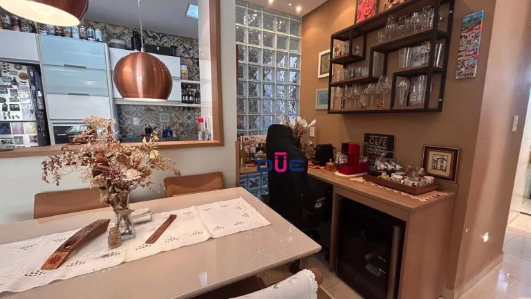 Imagem Apartamento com 2 dormitórios à venda, 84 m² por R$ 960.000,00 - Embaré - Santos/SP