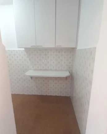 Imagem Casa quarto, sala, cozinha FL11