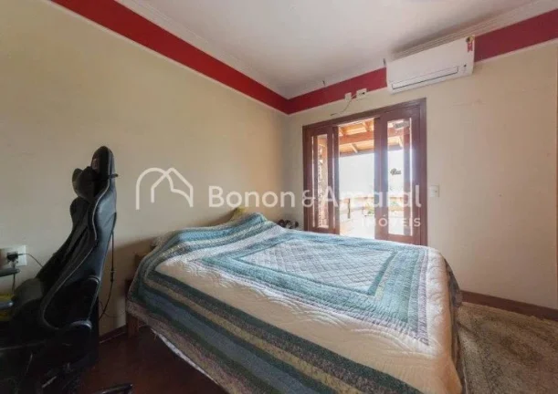 Imagem Localização privilegiada. Hall de entrada com escritório. Sala de estar, sala de jantar, lavabo, ...