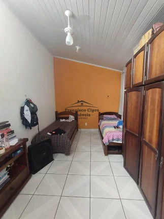Imagem Casa à venda no bairro Vila Comendador Rodrigues Alves (Pedregulho) - Guaratinguetá/SP