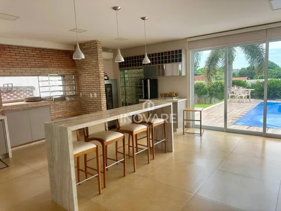 Imagem Casa com 3 dormitórios à venda, 275 m² por R$ 3.500.000,00 - Vila de Furnas - Itumbiara/GO