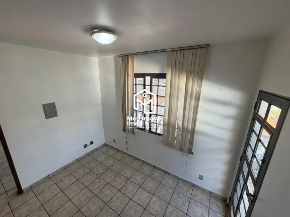 Imagem Casa em Candangolândia 4 Quartos, 1 Suíte, 245M² - Brasília