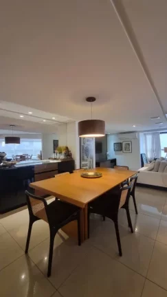Imagem A 5ª Avenida imóveis selecionou esse belíssimo apartamento no Jardim Apipema, um charmoso 3 suites c/ sala ampliada, Closet, 178,59m² e 03 vagas