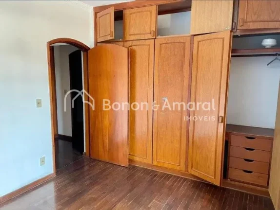 Imagem Apartamento para venda no bairro Jardim Chapadão em Campinas - SP. 

Com 263m² de área útil, est...