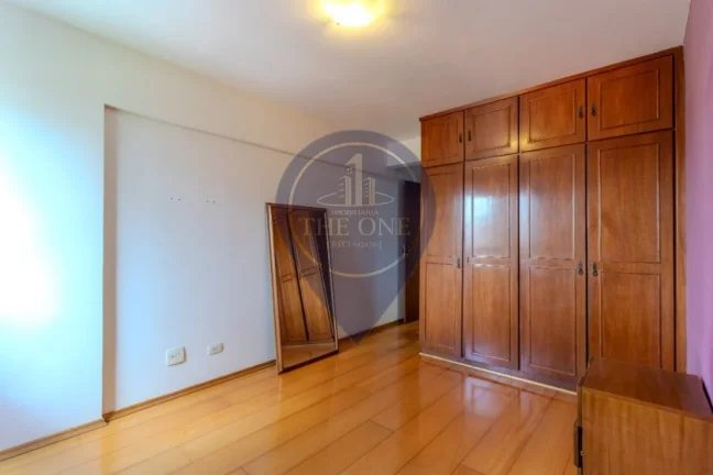 Imagem Apartamento à venda em São Paulo, Sumaré: 3 quartos, 1 suíte, 3 banheiros, 1 vaga, 105m² de área. Confira!