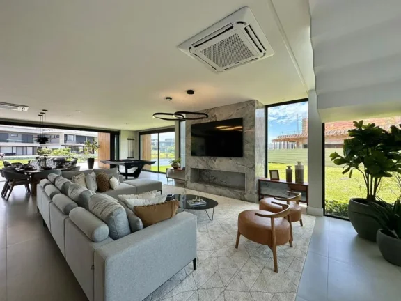 Imagem Casa em Condominio 6 Dormitórios - Bairro xangri-la