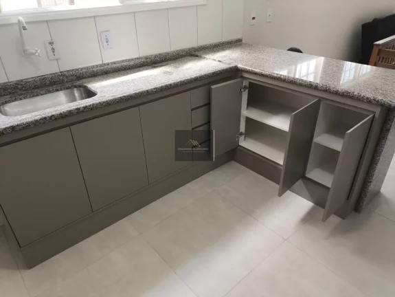 Imagem Casa em Condomínio para Venda em Ubatuba / SP no bairro Horto Florestal
