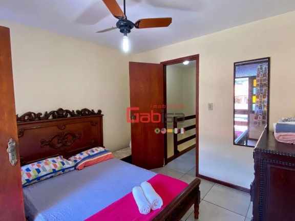 Imagem Casa com 2 dormitórios à venda, 75 m² por R$ 370.000,00 - Ogiva - Cabo Frio/RJ