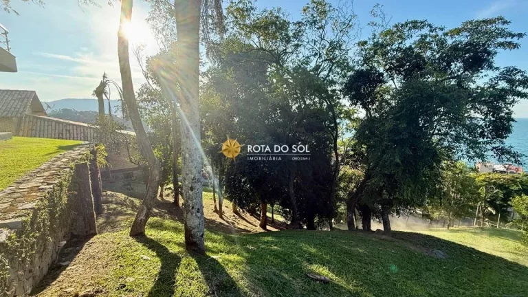 Imagem Terreno à Venda no Condomínio Panorâmico com vista para o mar em Bombinhas