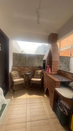 Imagem Casa com 2 dormitórios sendo 1 suíte e 2 vagas - Aventureiro | Joinville/SC