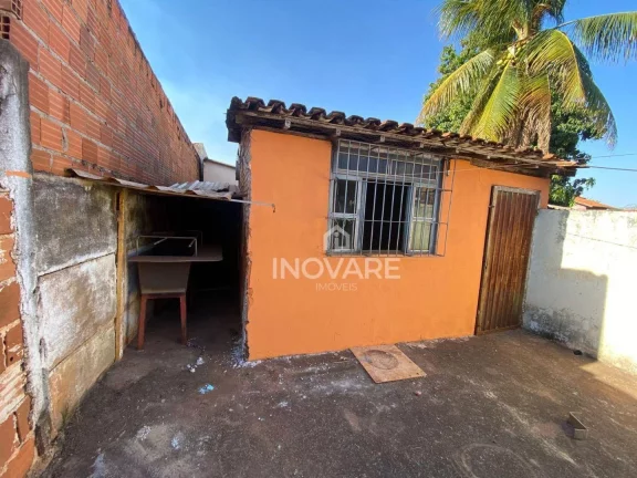 Imagem Casa com 3 dormitórios para alugar, 91 m² por R$ 800,00/mês - Setor Dona Marolina - Itumbiara/GO