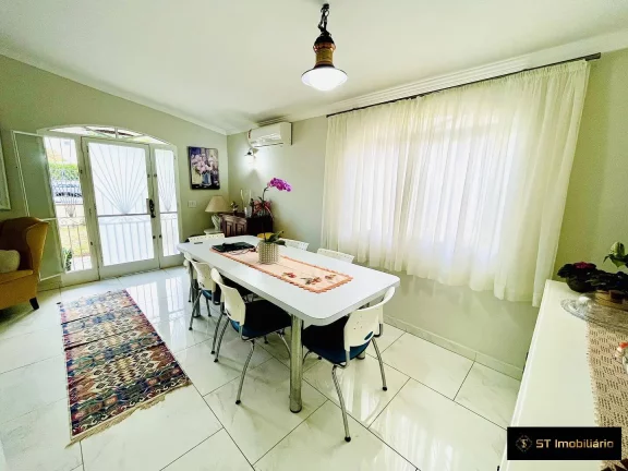 Imagem Oportunidade! Casa à venda em bairro nobre de Atibaia - Próximo à Al. Lucas