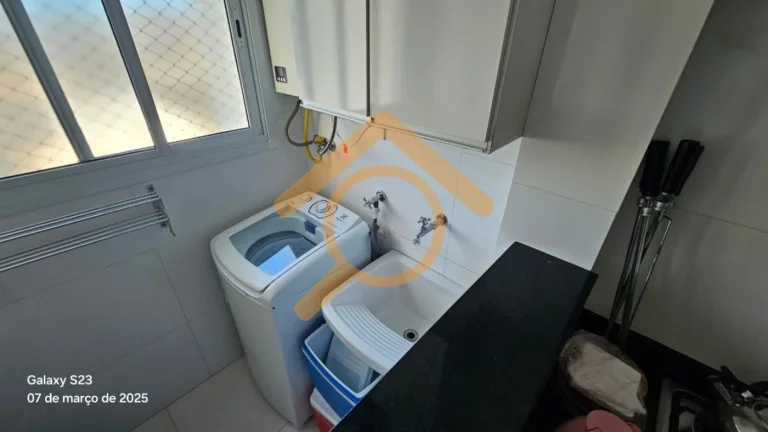 Imagem Apartamento à venda no Canto do Forte, Praia Grande-SP: 2 quartos, 1 suíte, 2 salas, 3 banheiros, 1 vaga, 85m². Venha conferir!
