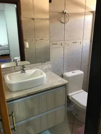 Imagem Casa com 4 dormitórios para alugar, 200 m² por R$ 10.300,00/mês - Vila Milton - Guarulhos/SP