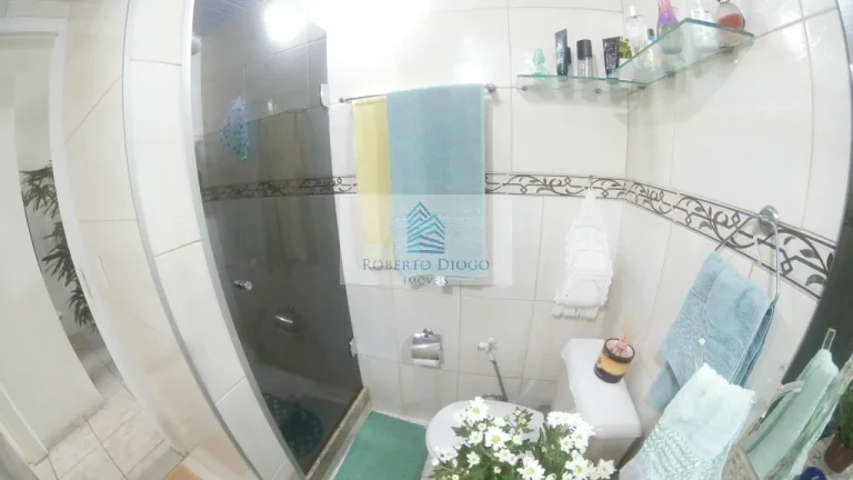 Imagem Apartamento à venda na Taquara, Rio de Janeiro-RJ: 2 quartos, 1 sala, 1 banheiro, 1 vaga de garagem!
