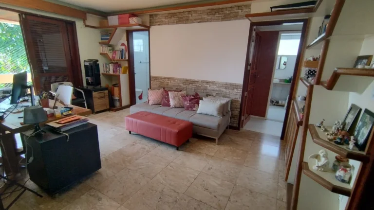 Imagem Charmosa Casa no Itaigara em Salvador Novo