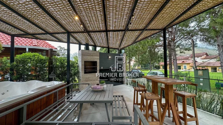 Imagem Casa à venda, 115 m² por R$ 1.050.000,00 - Vargem Grande - Teresópolis/RJ