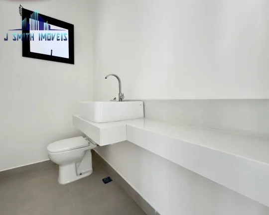 Imagem CASA TÉRREA, NOVINHA!! 245m², PISCINA. CÔMODOS GRANDES. CONDOMÍNIO FECHADO.