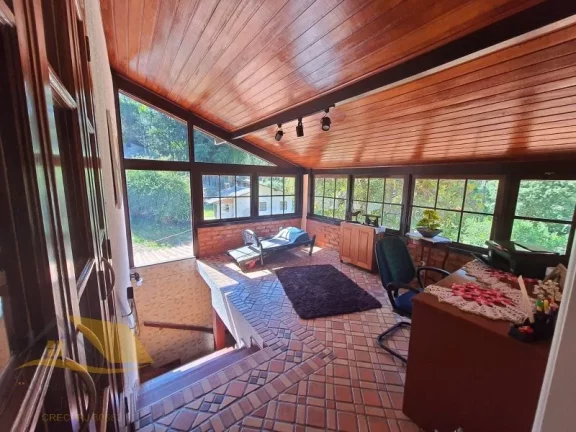 Imagem Vendo Linda Chácara com 40 Mil Mts² Próximo ao centro de Friburgo