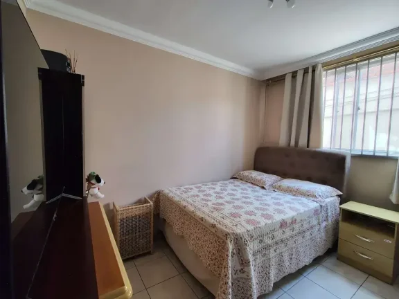 Imagem Excelente Apartamento com 3 Dormitórios (1 Suíte), com Acabamento Moderno