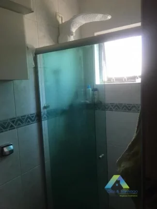 Imagem Ótimo Sobrado com 3 dormitórios, 5 vagas de garagem com amplo espaço em bairro tranquilo com ótima localização.