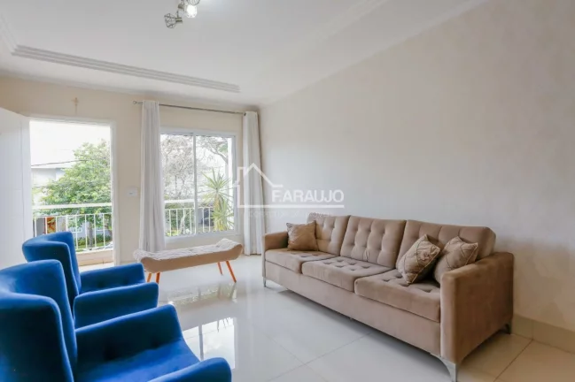 Imagem Casa em Condomínio à venda em Villa dos Inglezes com 330m² 3 suítes, 4 vagas