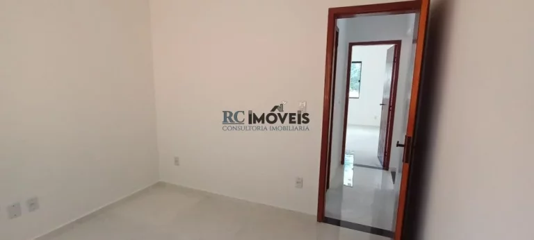 Imagem Casa a Venda no bairro Rio do Ouro - São Gonçalo, RJ