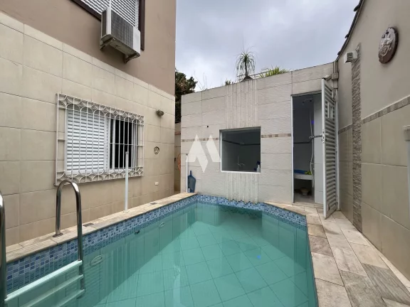 Imagem Casa á venda na Ponta da Praia em Santos