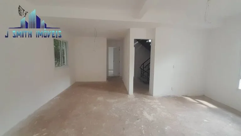 Imagem CASA 212m², ISOLADA EM CONDOMÍNIO NO JARDIM DA GLÓRIA - KM 24.