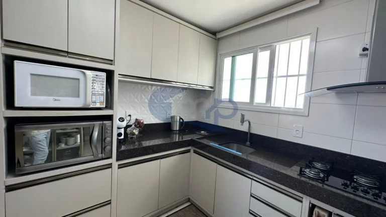 Imagem Apartamento á venda com 3 dormitórios no centro de Torres/RS