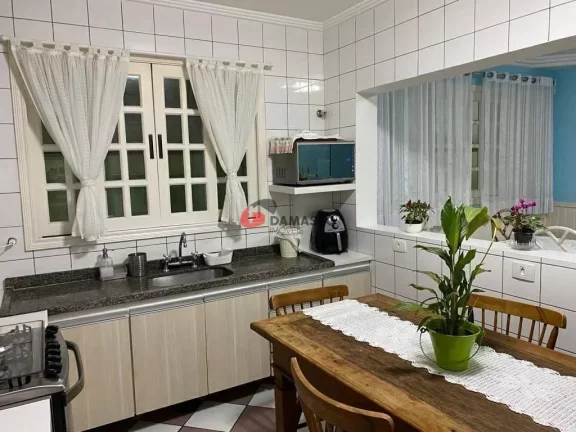 Imagem Sobrado à venda 3 Quartos, 1 Suite, 2 Vagas, 180M², Sítio da Figueira, São Paulo - SP