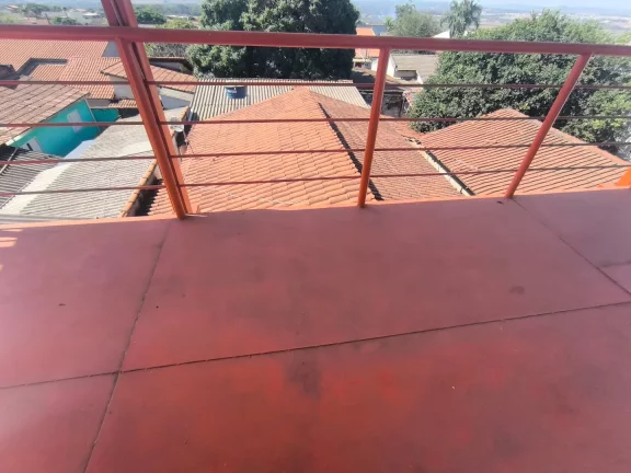 Imagem Glapão Comercial No Recanto Do Bosque De Frente Para Avenida