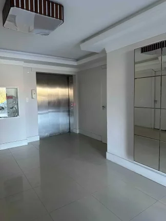 Imagem Apartamento mobiliado com 2 dormitórios sendo 1 suíte e 1 vaga de garagem em Perequê -Porto Belo