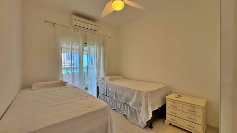 Imagem Apartamento Decorado de Alto Padrão com Vista para o Mar na Riviera