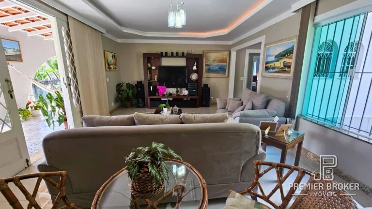 Imagem Casa à venda, 240 m² por R$ 3.499.000,00 - Bom Retiro - Teresópolis/RJ