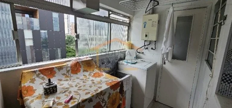 Imagem Apartamento 75m², 2 dormitórios, 1 vaga, totalmente mobiliado. Ambientes amplos, iluminados e arej...