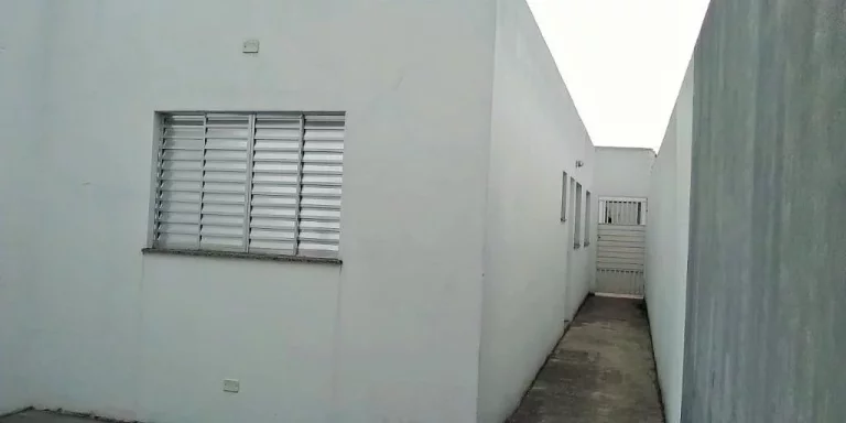 Imagem Casa com 1 dormitório para alugar, 45 m² por R$ 1.350,00/mês - Jardim Imperador - Suzano/SP