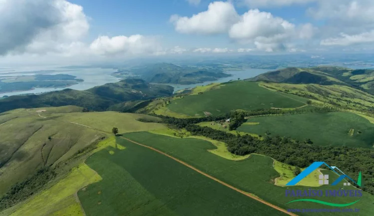 Imagem Fazenda Espetacular às Margens da Represa de Furnas - Oportunidade Única!